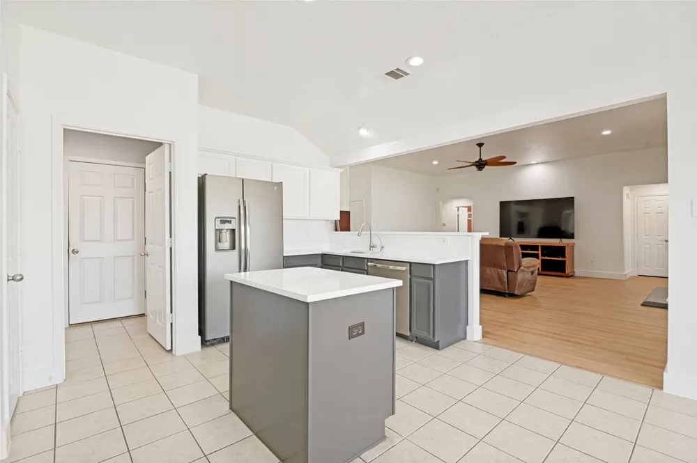 1809 Millbrook Drive Midlothian, TX 76065