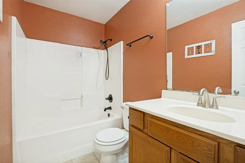 1809 Millbrook Drive Midlothian, TX 76065