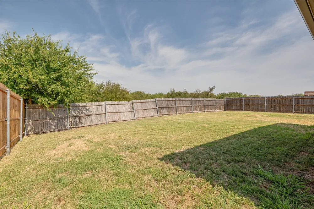 1809 Millbrook Drive Midlothian, TX 76065