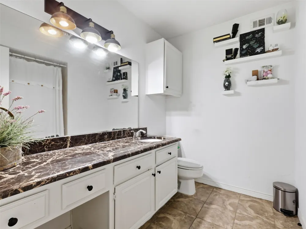 9801 Royal Lane #702 Dallas, TX 75231