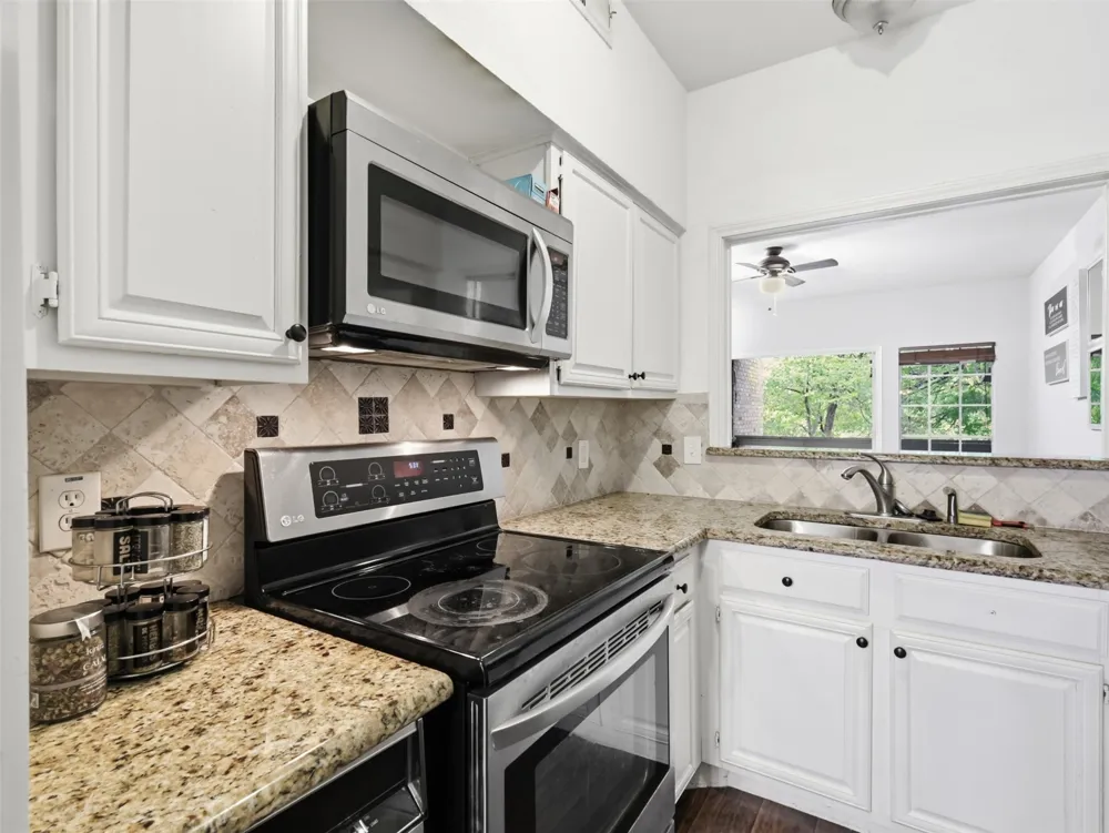 9801 Royal Lane #702 Dallas, TX 75231