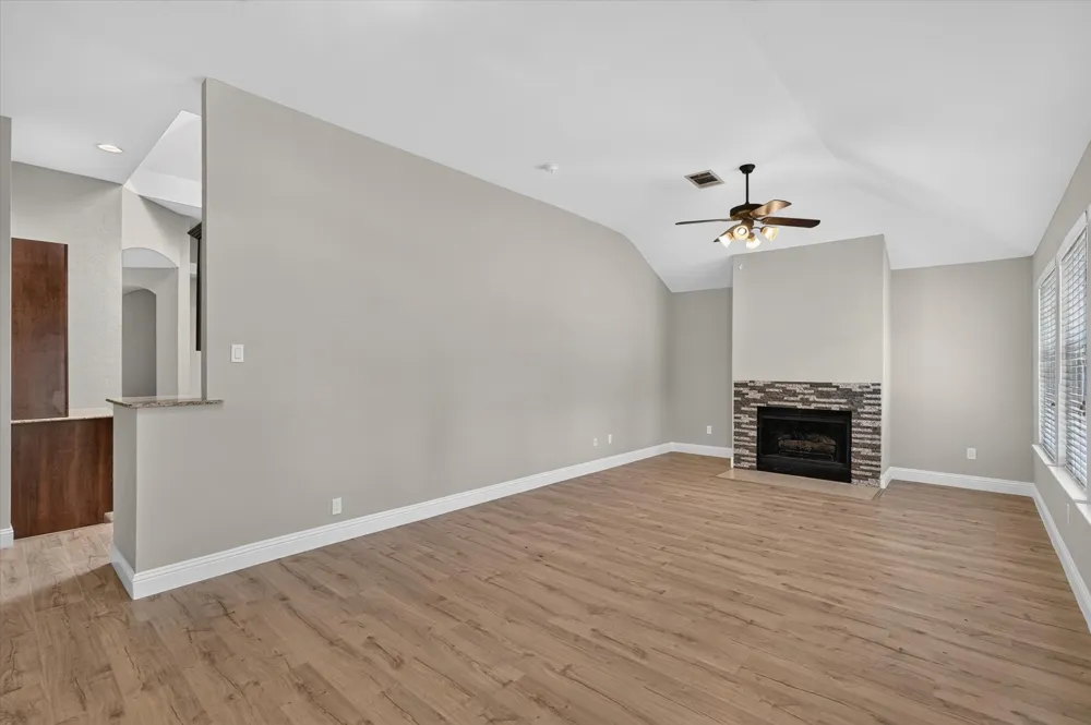 1868 Meyerwood Lane Flower Mound, TX 75028