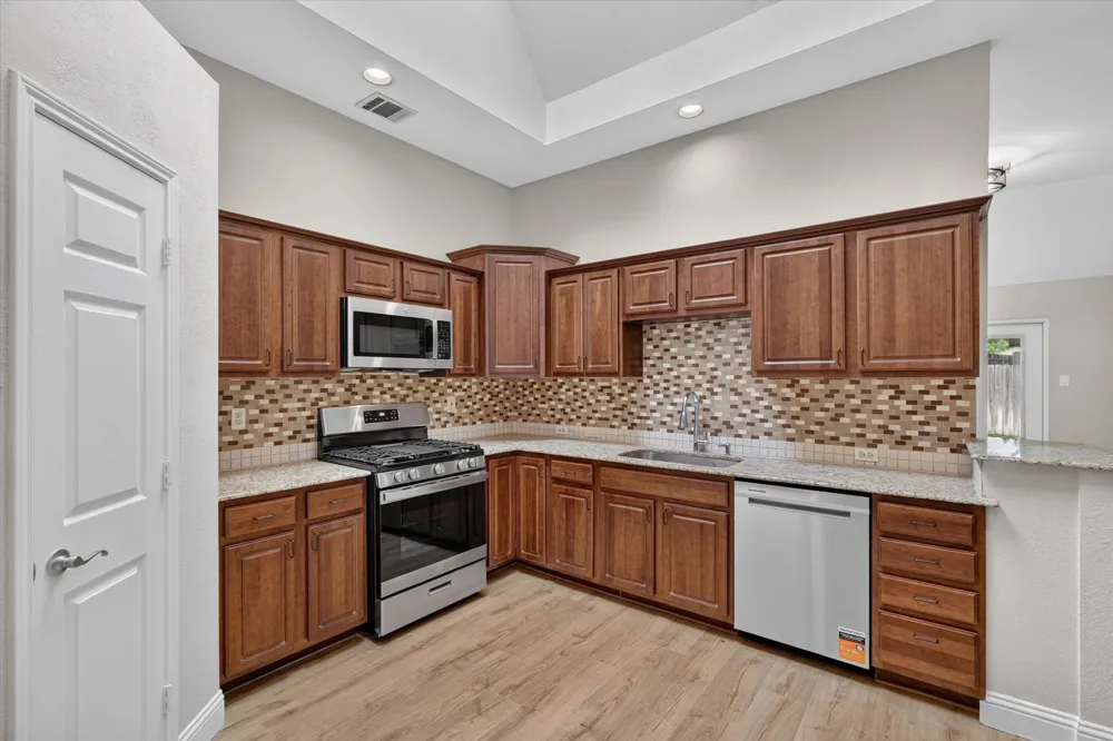 1868 Meyerwood Lane Flower Mound, TX 75028