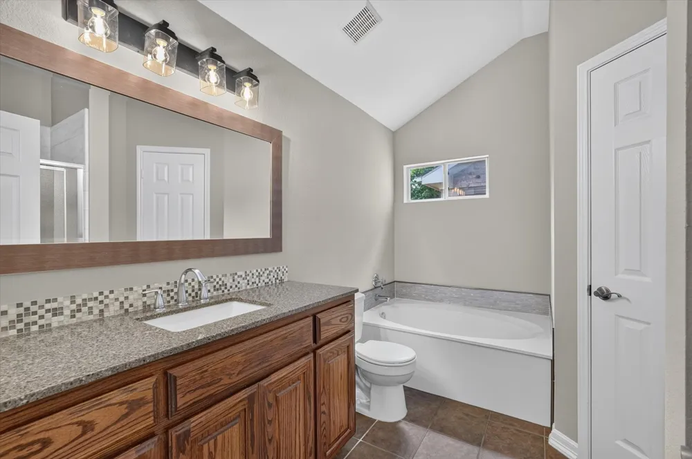 1868 Meyerwood Lane Flower Mound, TX 75028