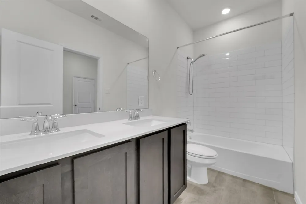 3303 Brady Starr Drive Aubrey, TX 76227