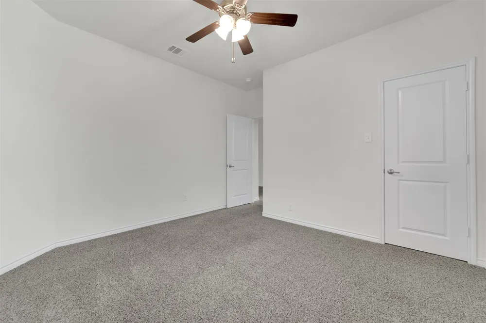 3303 Brady Starr Drive Aubrey, TX 76227