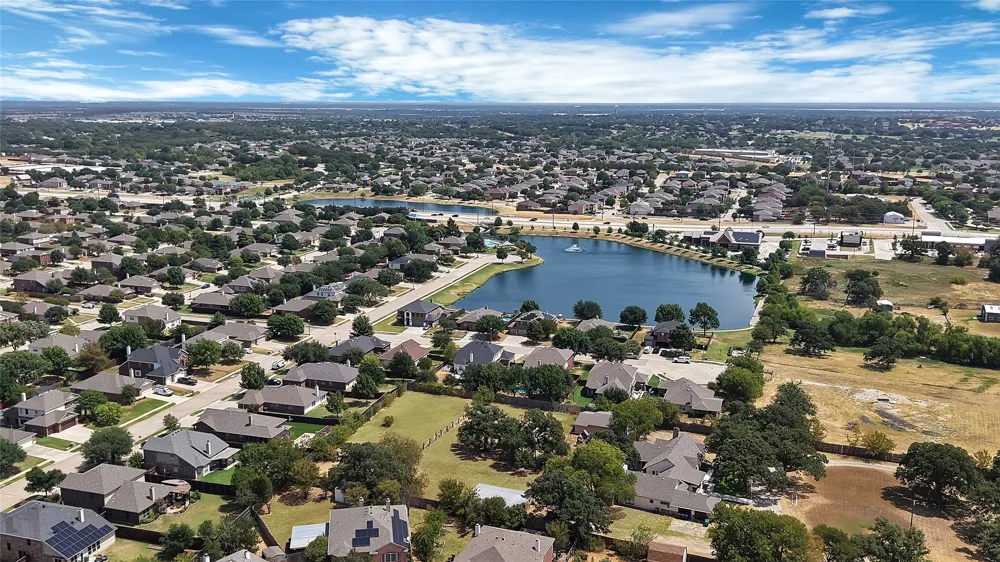 1800 Buena Vista Drive Denton, TX 76210