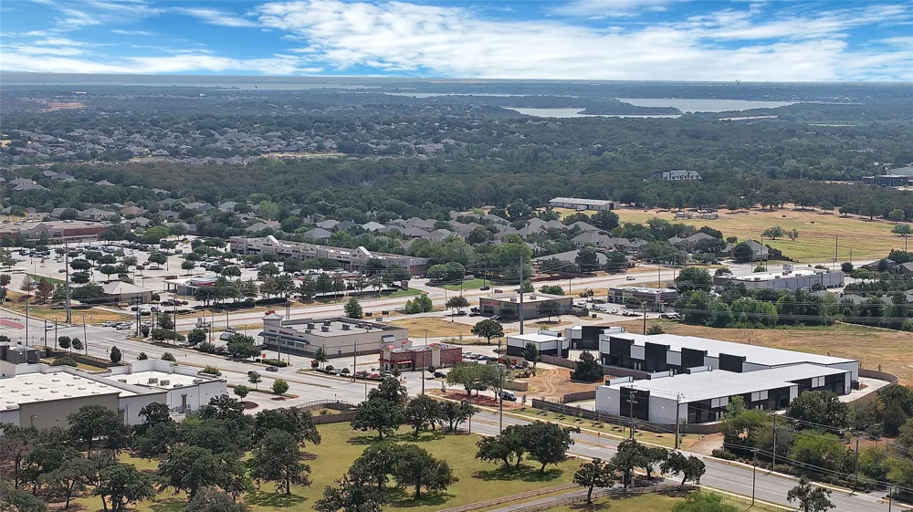 1800 Buena Vista Drive Denton, TX 76210