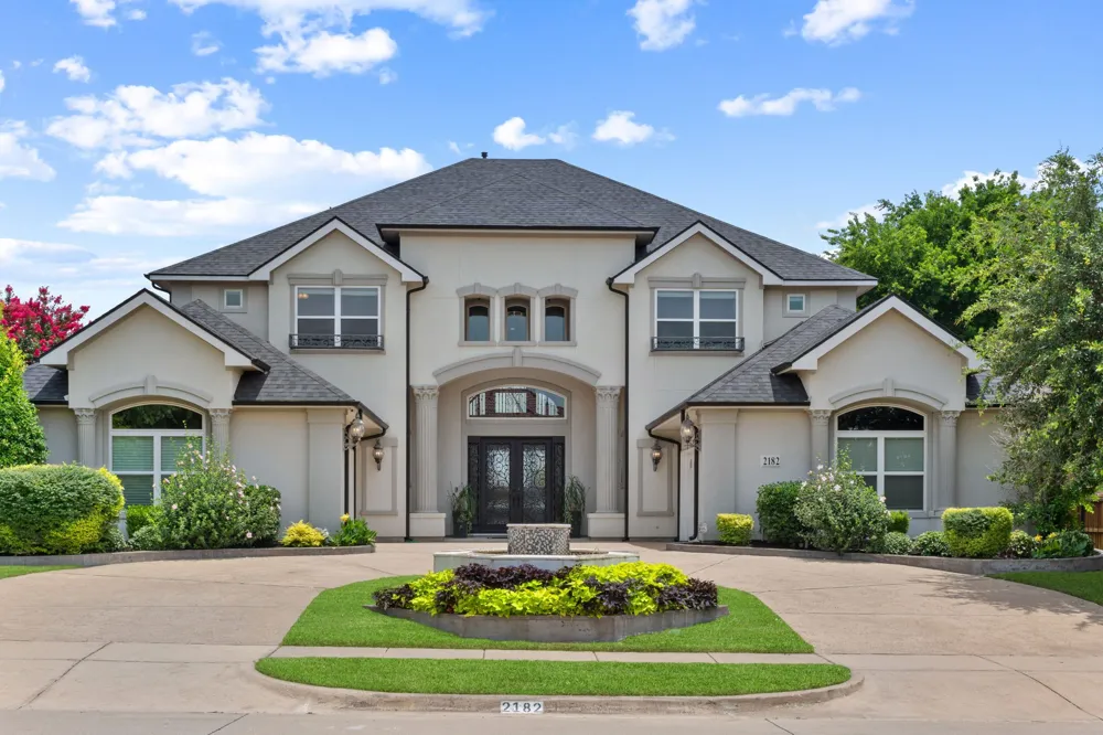 2182 Saxon Way Allen, TX 75013