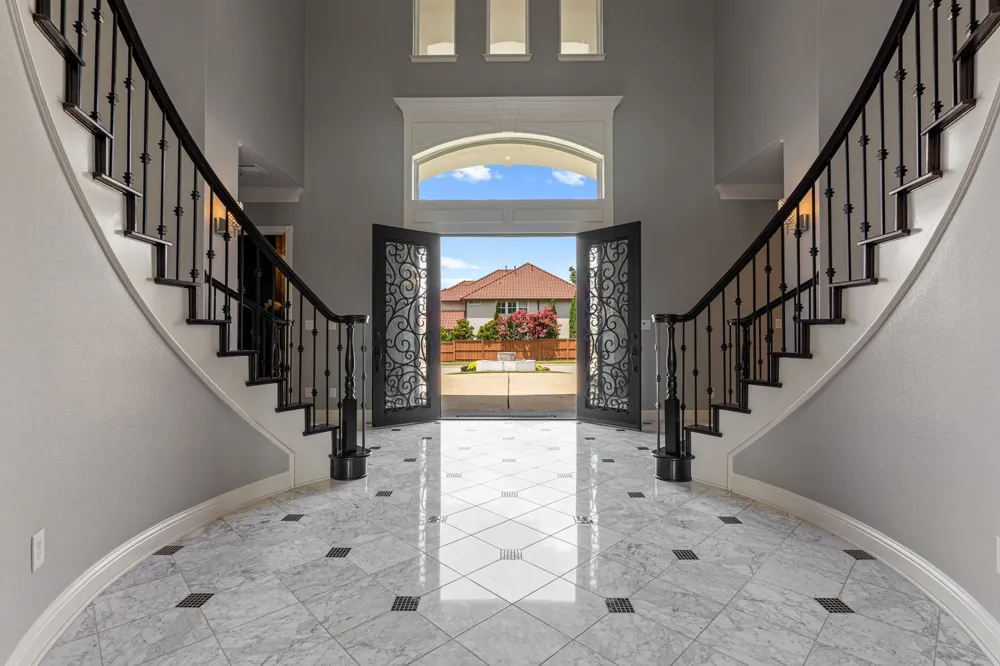2182 Saxon Way Allen, TX 75013