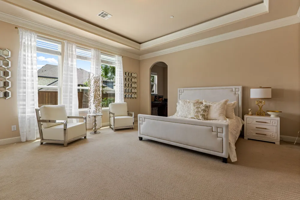 2182 Saxon Way Allen, TX 75013