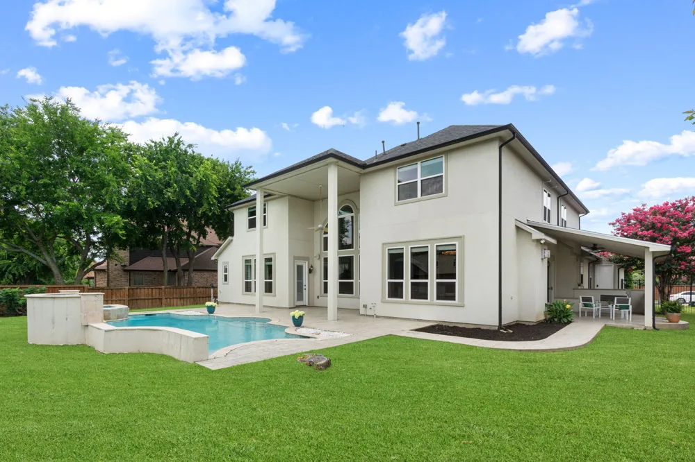 2182 Saxon Way Allen, TX 75013