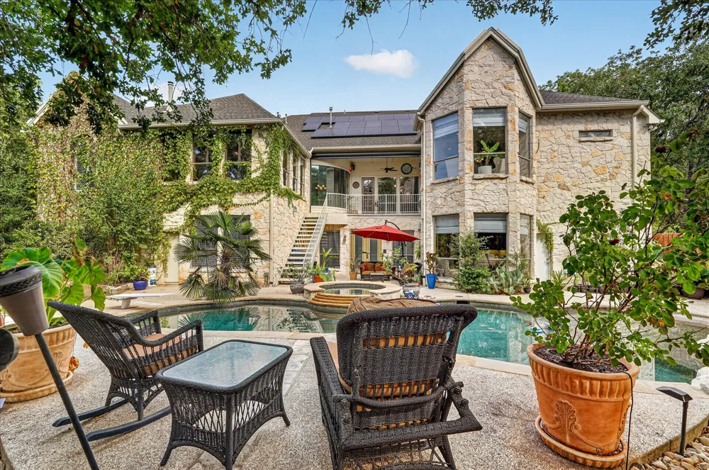 2801 River Bend Trail Flower Mound, TX 75022