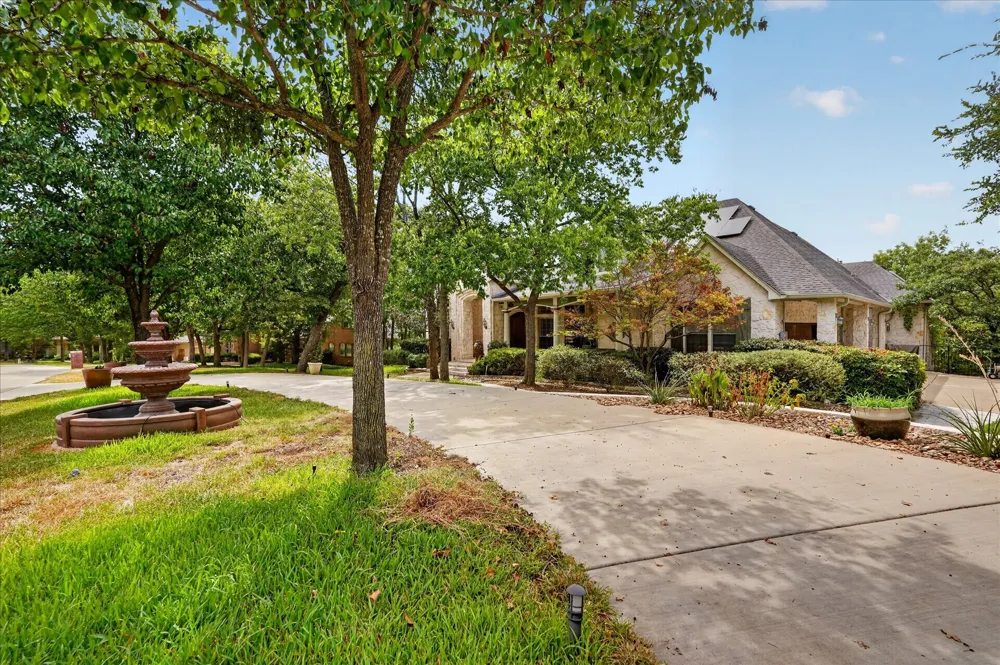 2801 River Bend Trail Flower Mound, TX 75022