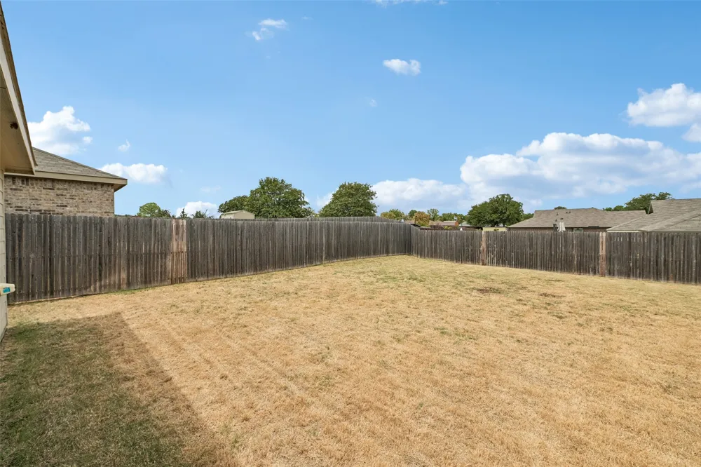 1477 Yachtclub Drive Pelican Bay, TX 76020