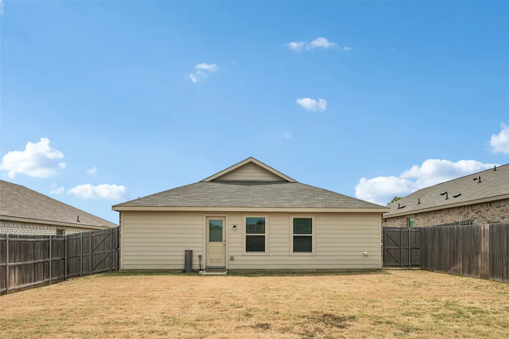 1477 Yachtclub Drive Pelican Bay, TX 76020