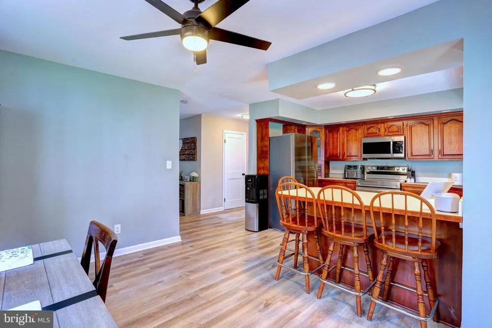 461 NEW YORK AVENUE Pasadena, MD 21122