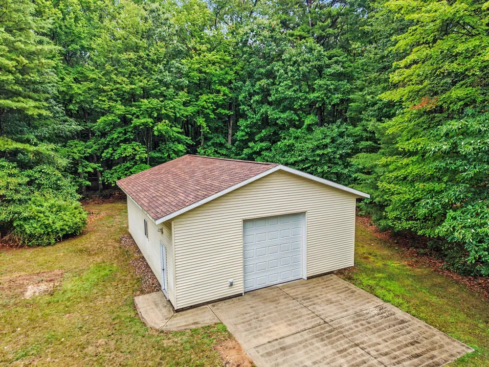 4730 W McMillan Road Muskegon, MI 49445