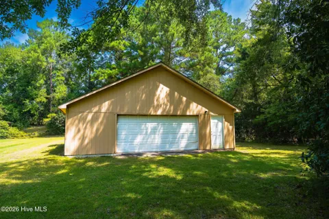 7009 Murrayville Road