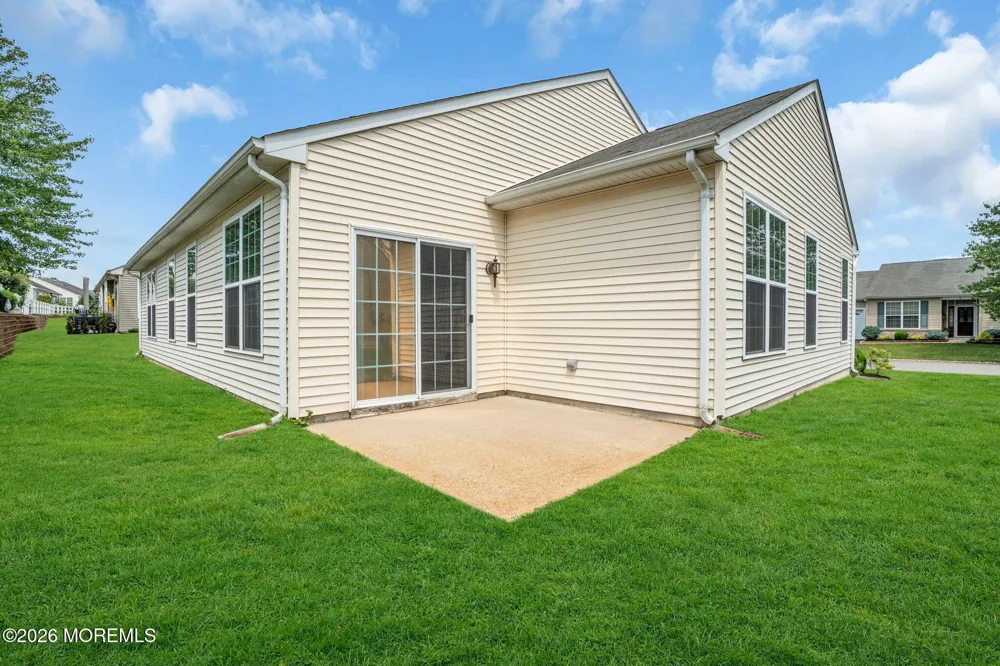 16 Tisdale Road Manchester, NJ 08759