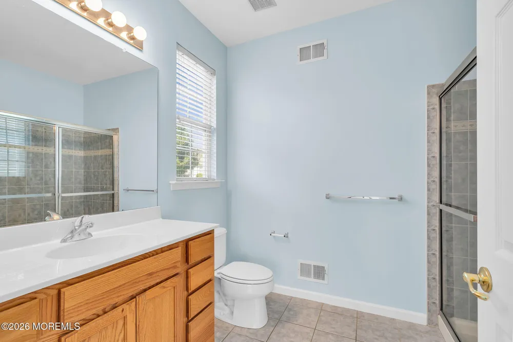 16 Tisdale Road Manchester, NJ 08759