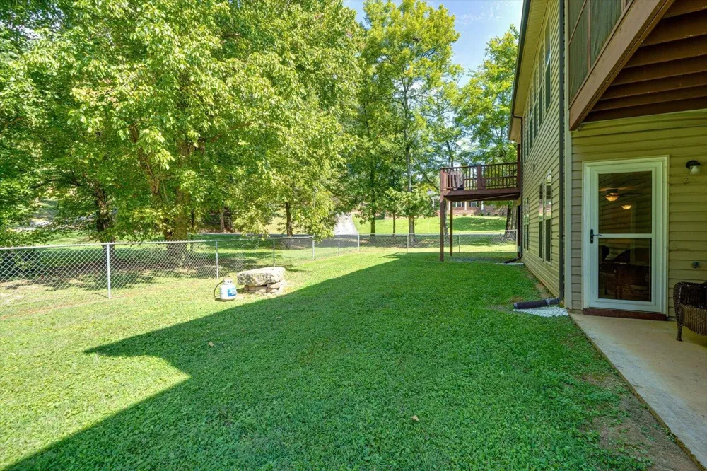 2356 Gale Lane Chattanooga, TN 37421