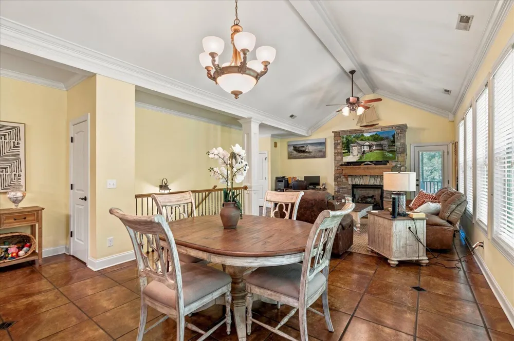 2356 Gale Lane Chattanooga, TN 37421
