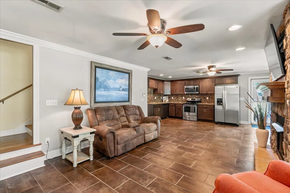 2356 Gale Lane Chattanooga, TN 37421
