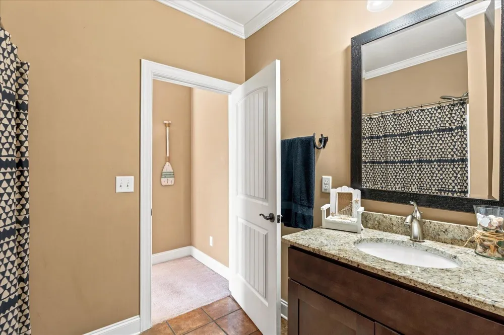 2356 Gale Lane Chattanooga, TN 37421