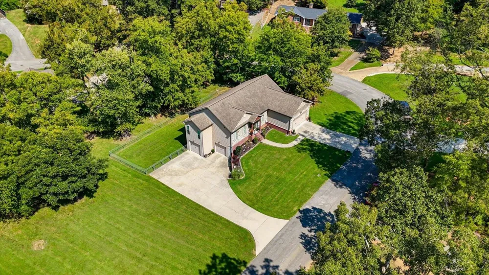 2356 Gale Lane Chattanooga, TN 37421
