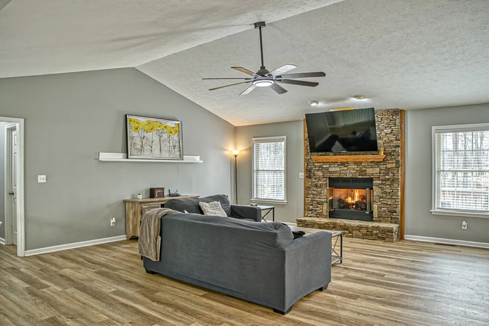 715 Stoneybrook Ct Cookeville, TN 38506