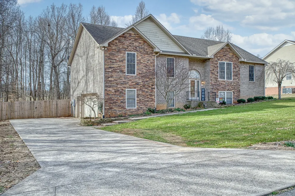 715 Stoneybrook Ct Cookeville, TN 38506