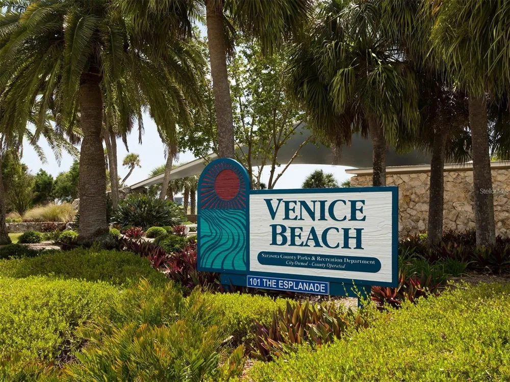 317 HILLVIEW ROAD Venice, FL 34293