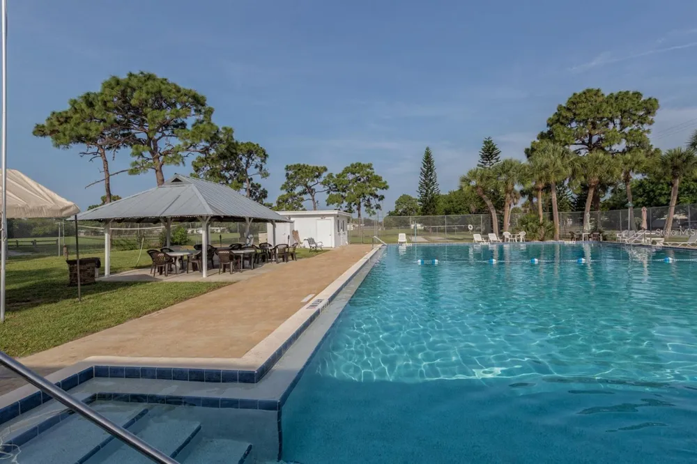 317 HILLVIEW ROAD Venice, FL 34293