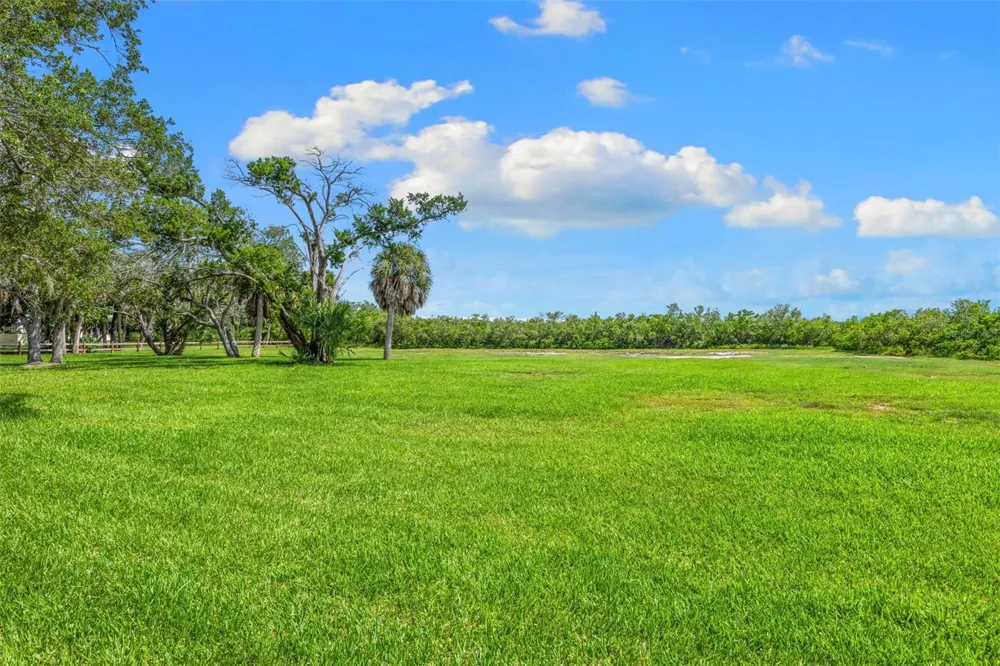 1840 RITA STREET Sarasota, FL 34231