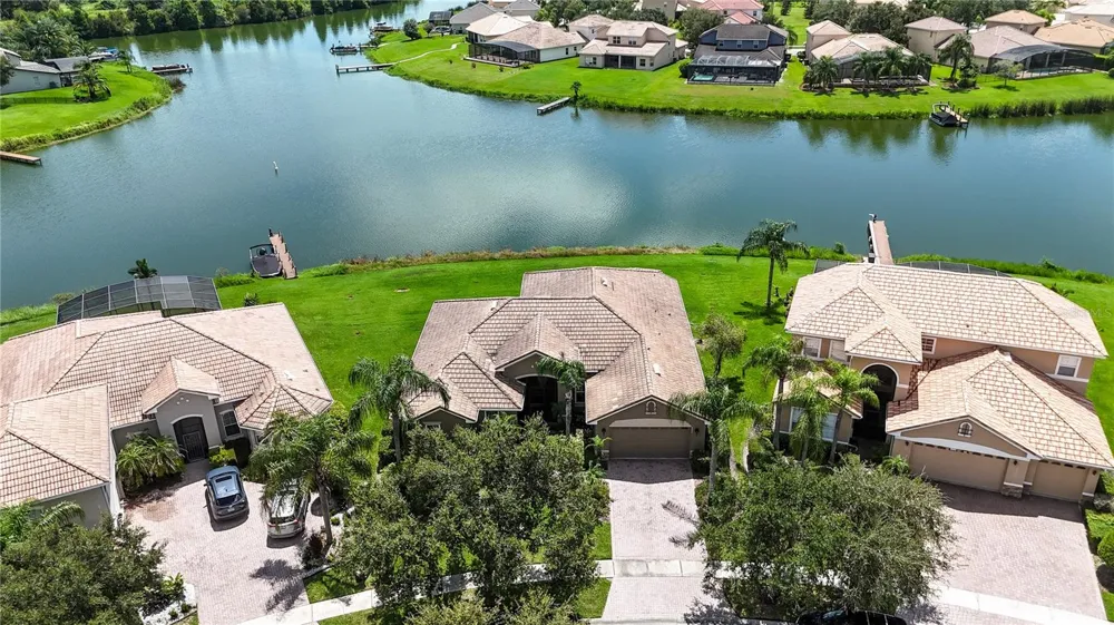 3553 SOMERSET CIRCLE Kissimmee, FL 34746
