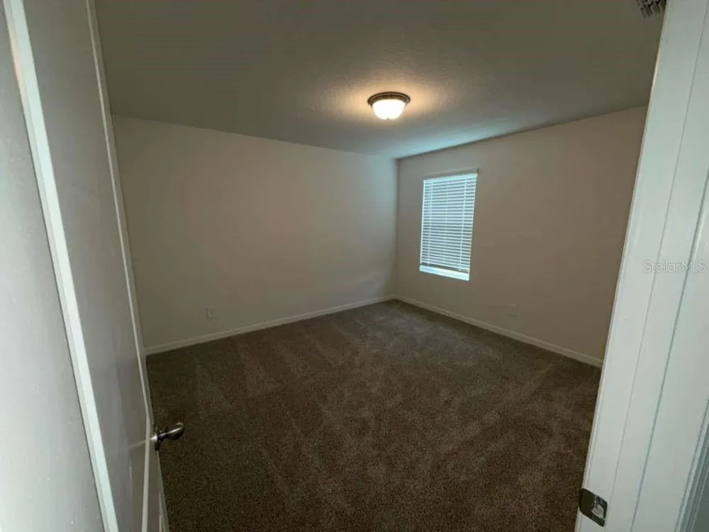 5501 CLOVE ROW Haines City, FL 33844