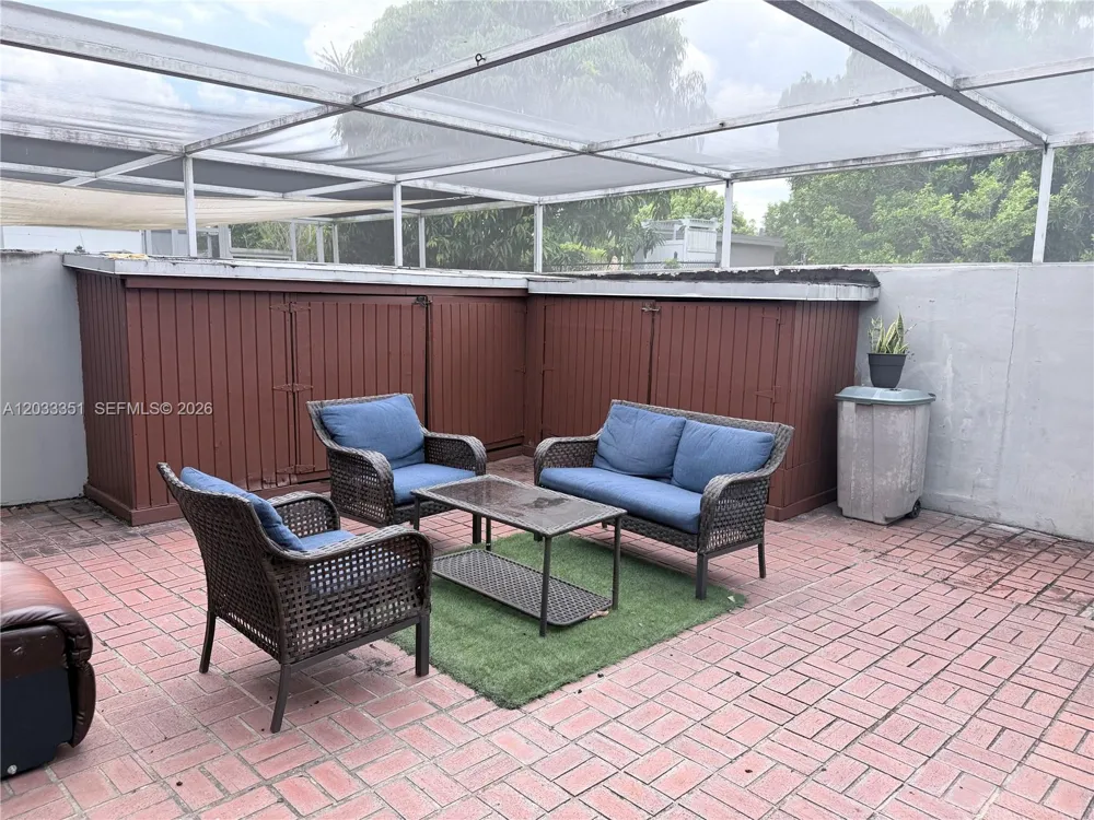 301 Bonaventure Blvd #7 Weston, FL 33326