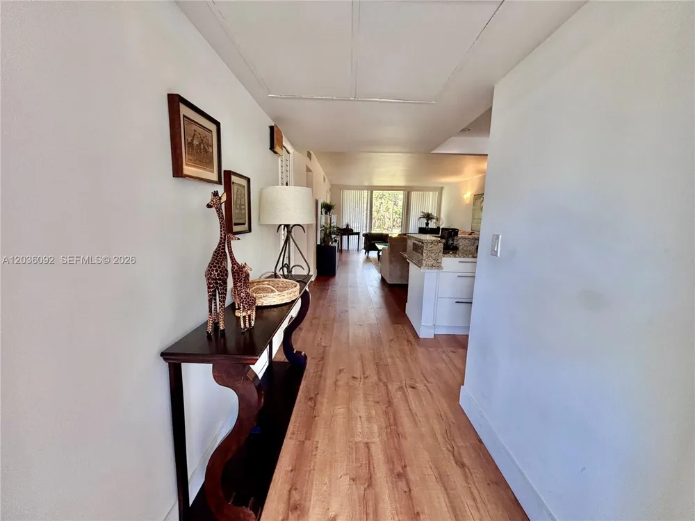 3051 S Palm Aire Dr #102 Pompano Beach, FL 33069