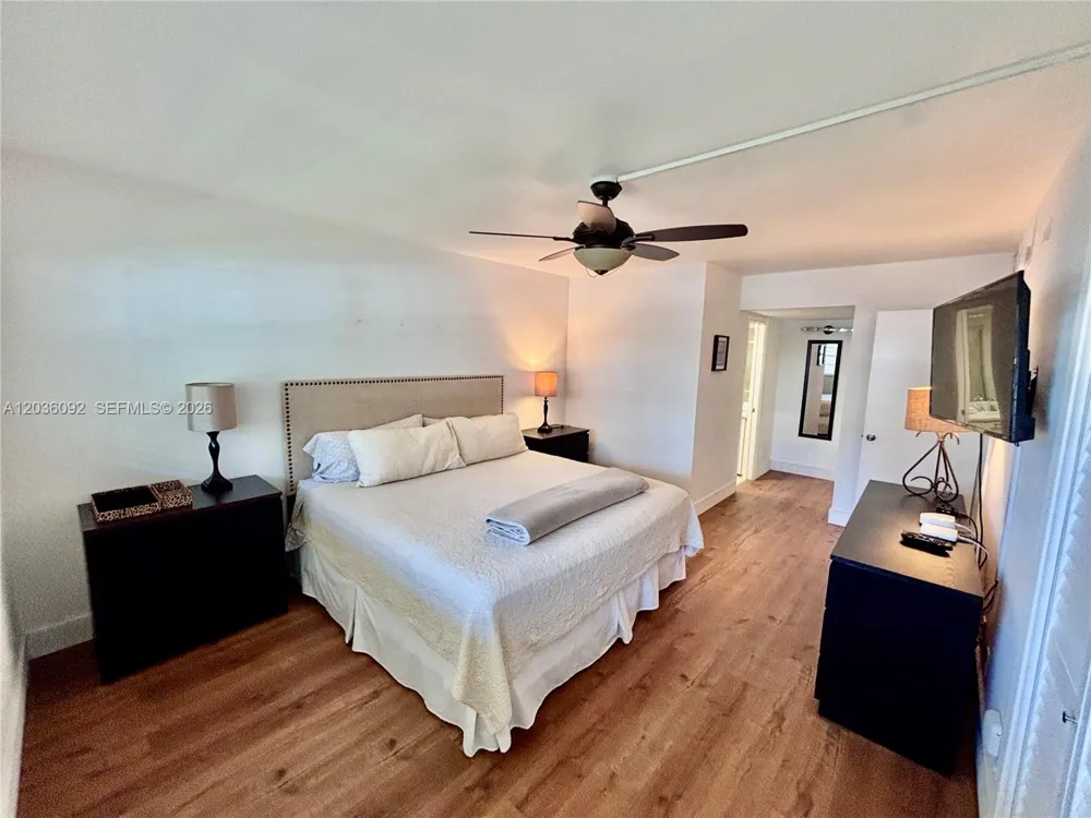 3051 S Palm Aire Dr #102 Pompano Beach, FL 33069