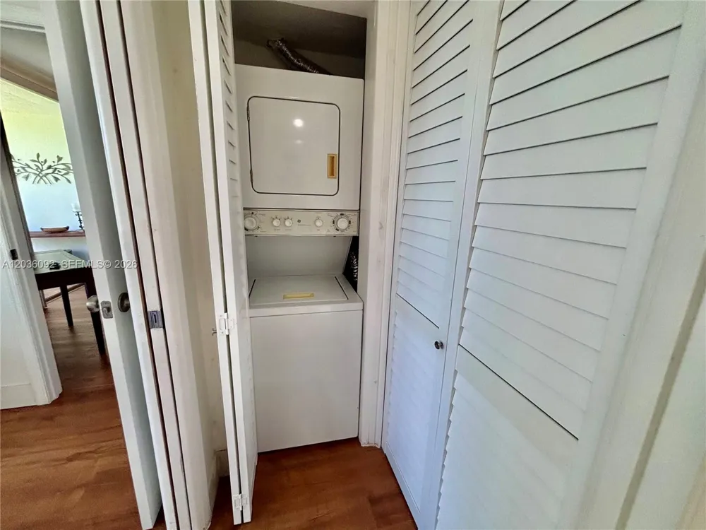 3051 S Palm Aire Dr #102 Pompano Beach, FL 33069