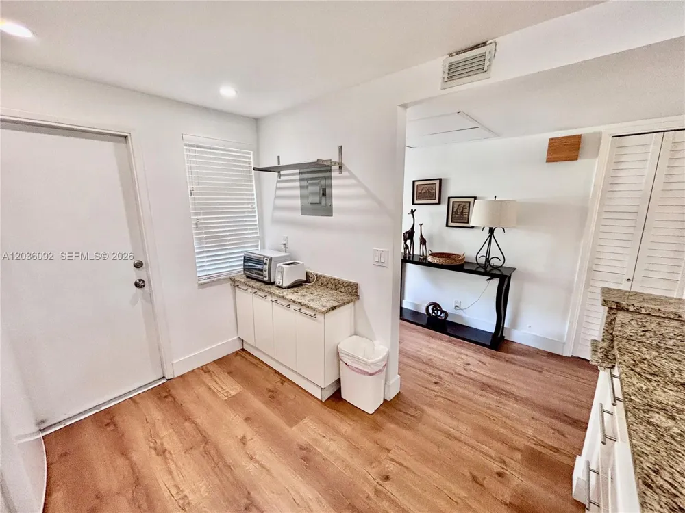 3051 S Palm Aire Dr #102 Pompano Beach, FL 33069