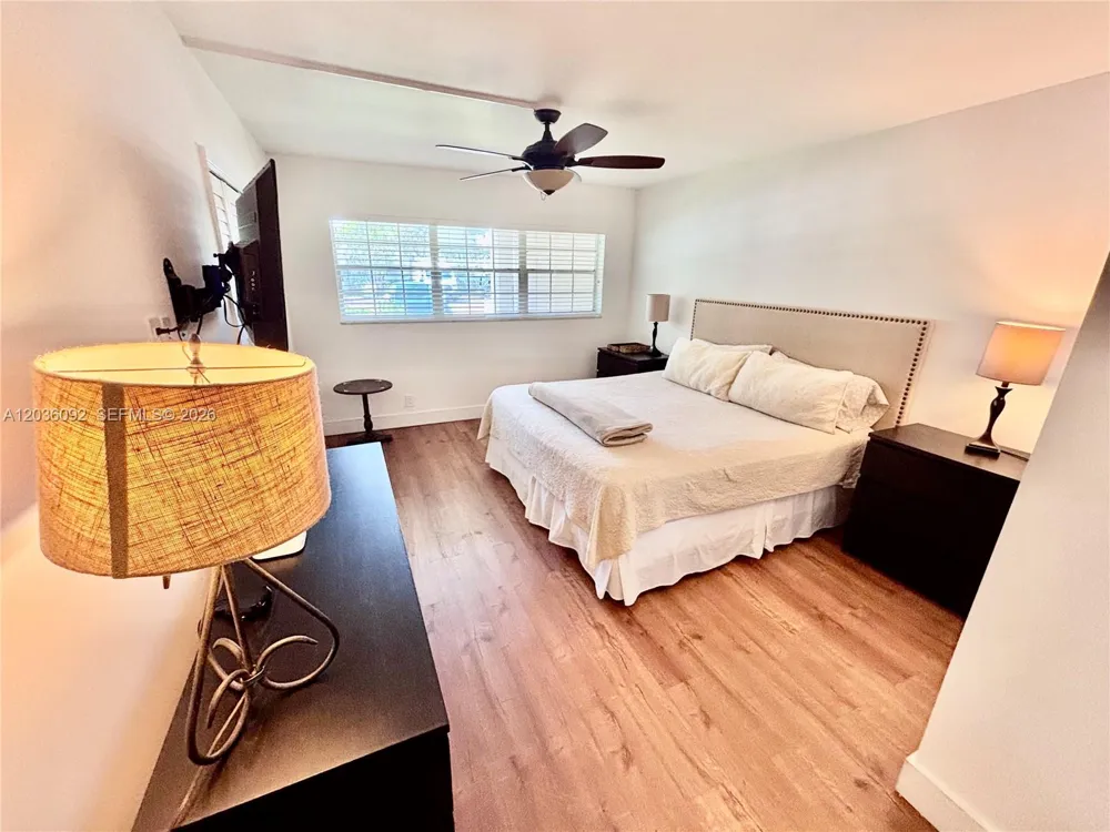 3051 S Palm Aire Dr #102 Pompano Beach, FL 33069