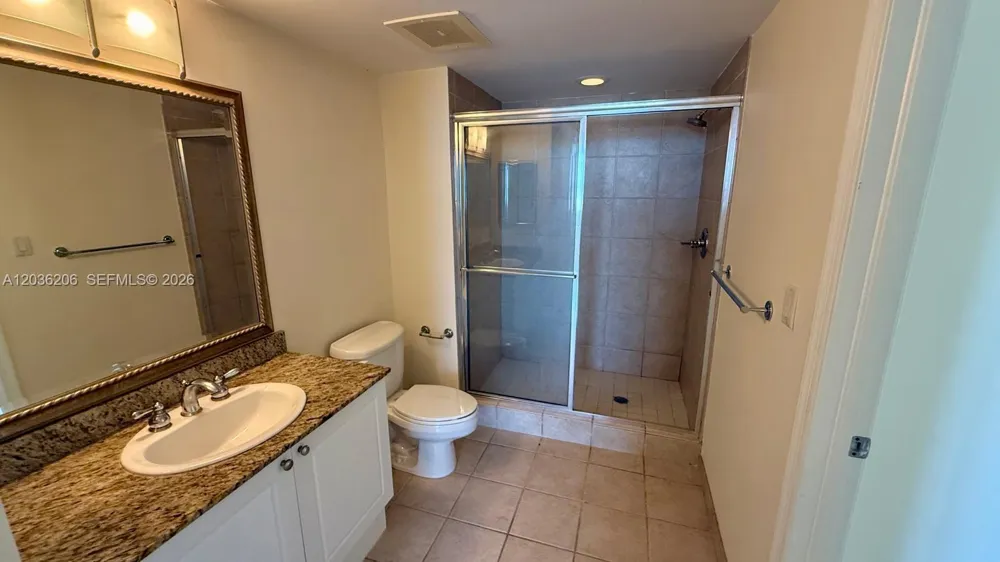 19501 W Country Club Dr #1212 Aventura, FL 33180