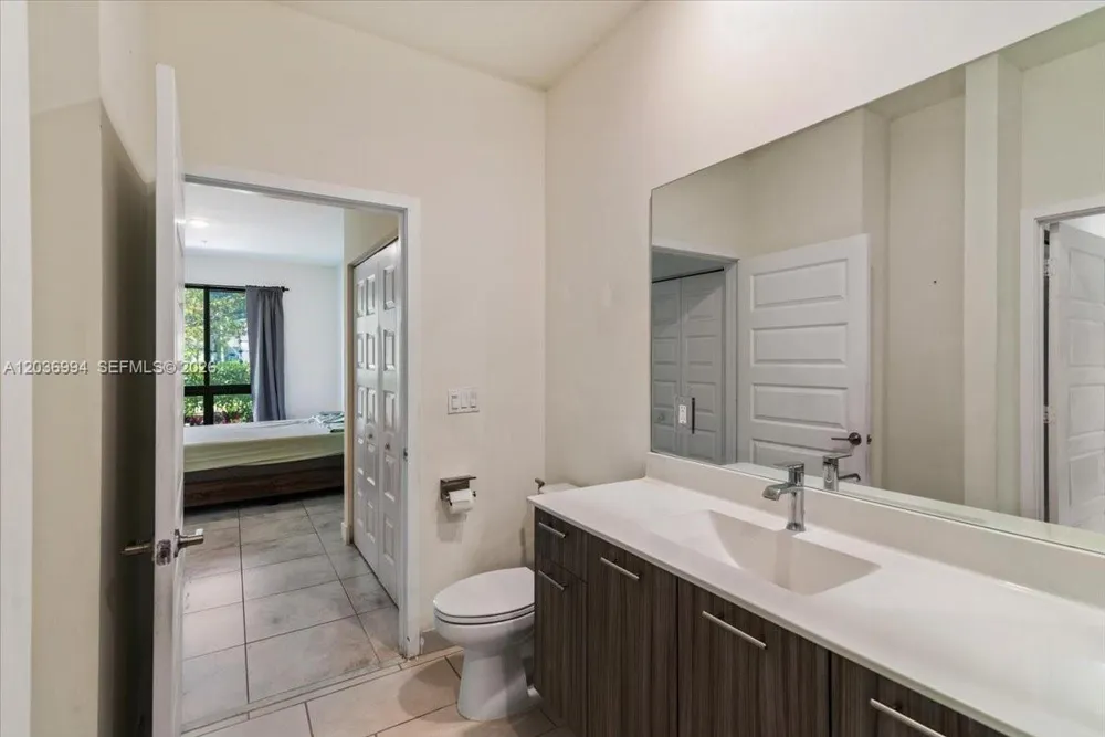 4636 NW 84th Ave #13 Doral, FL 33166