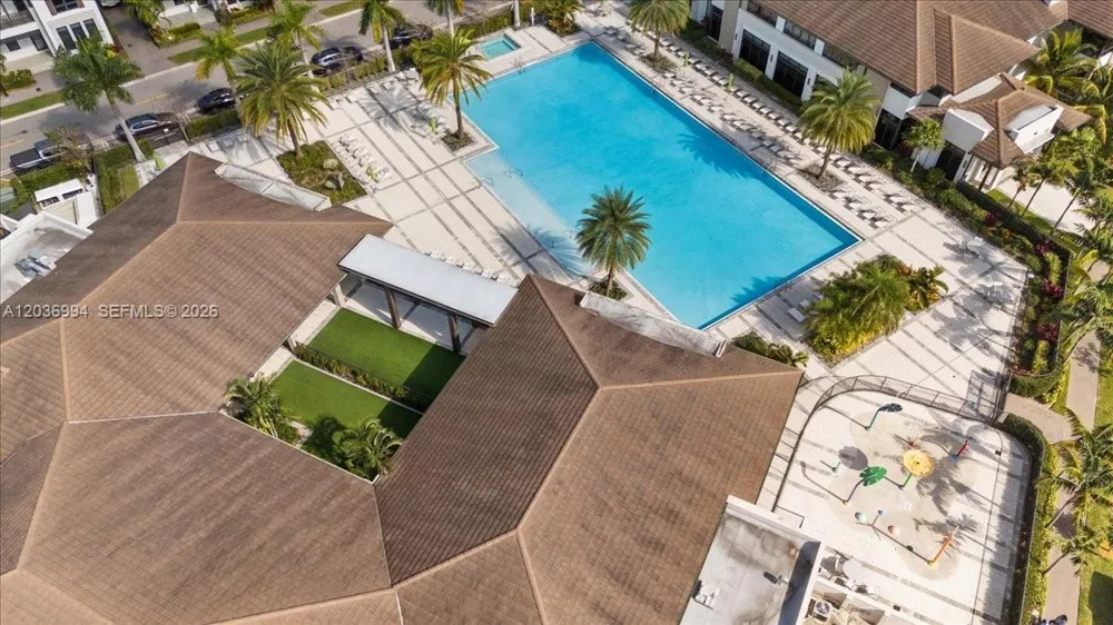 4636 NW 84th Ave #13 Doral, FL 33166