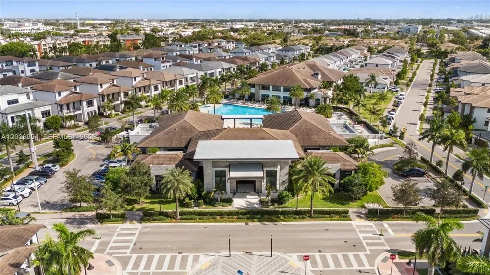 4636 NW 84th Ave #13 Doral, FL 33166