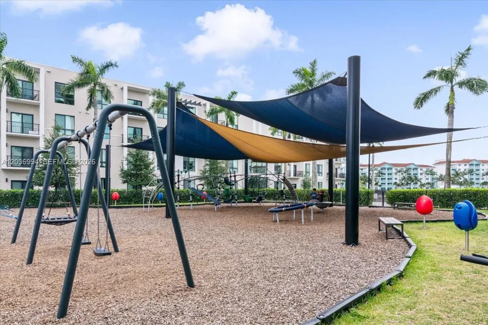 4636 NW 84th Ave #13 Doral, FL 33166