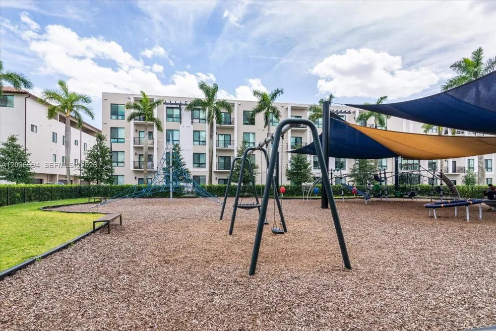 4636 NW 84th Ave #13 Doral, FL 33166