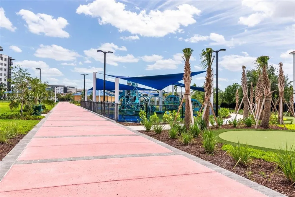 4636 NW 84th Ave #13 Doral, FL 33166